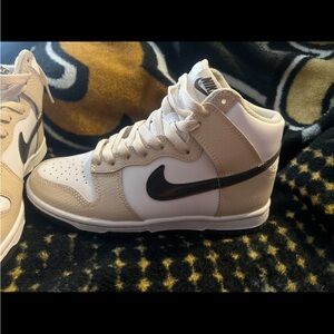 Nike Sanddrift dunks